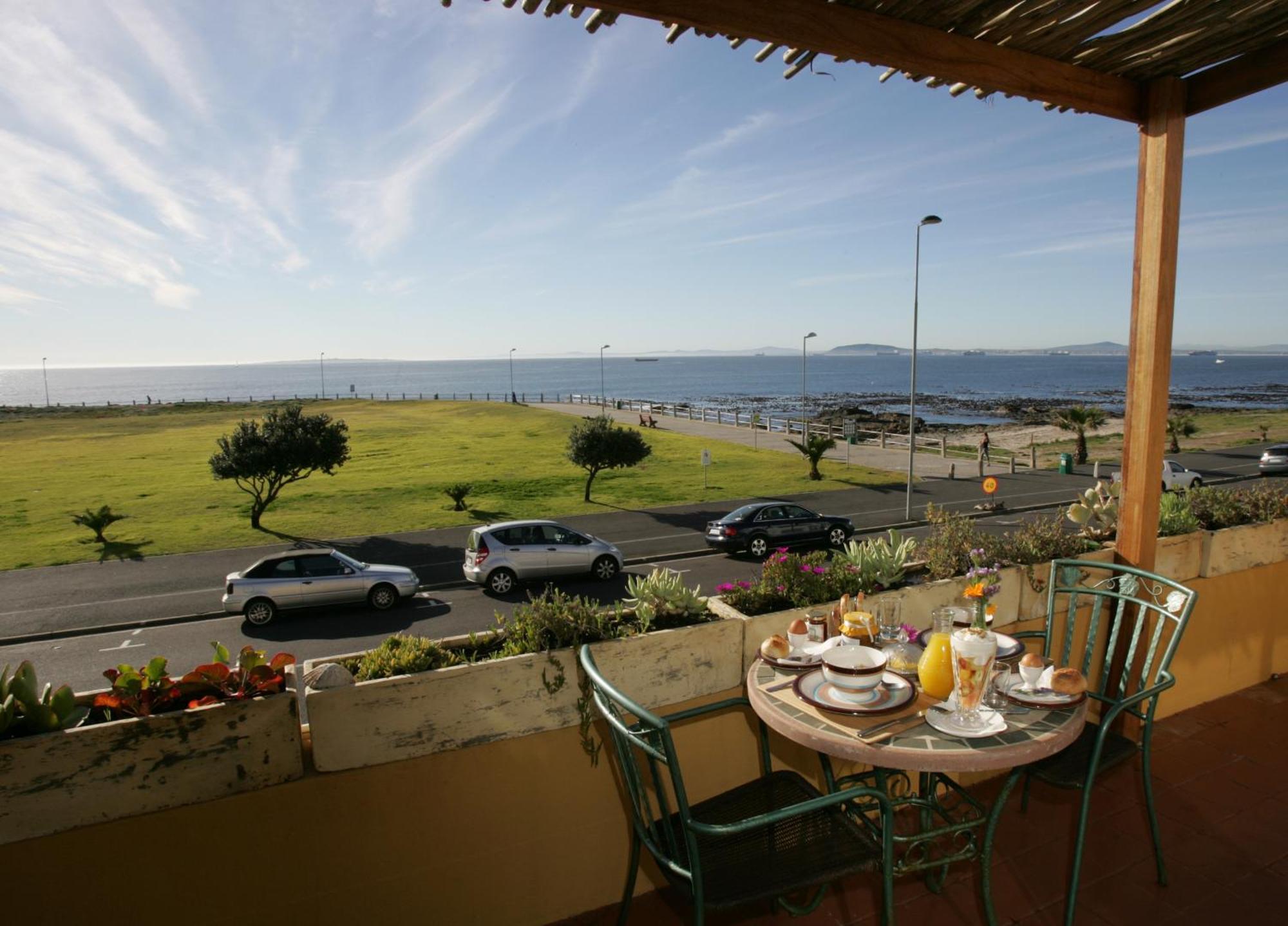 Dolphin Inn pensión Ciudad del Cabo Exterior foto